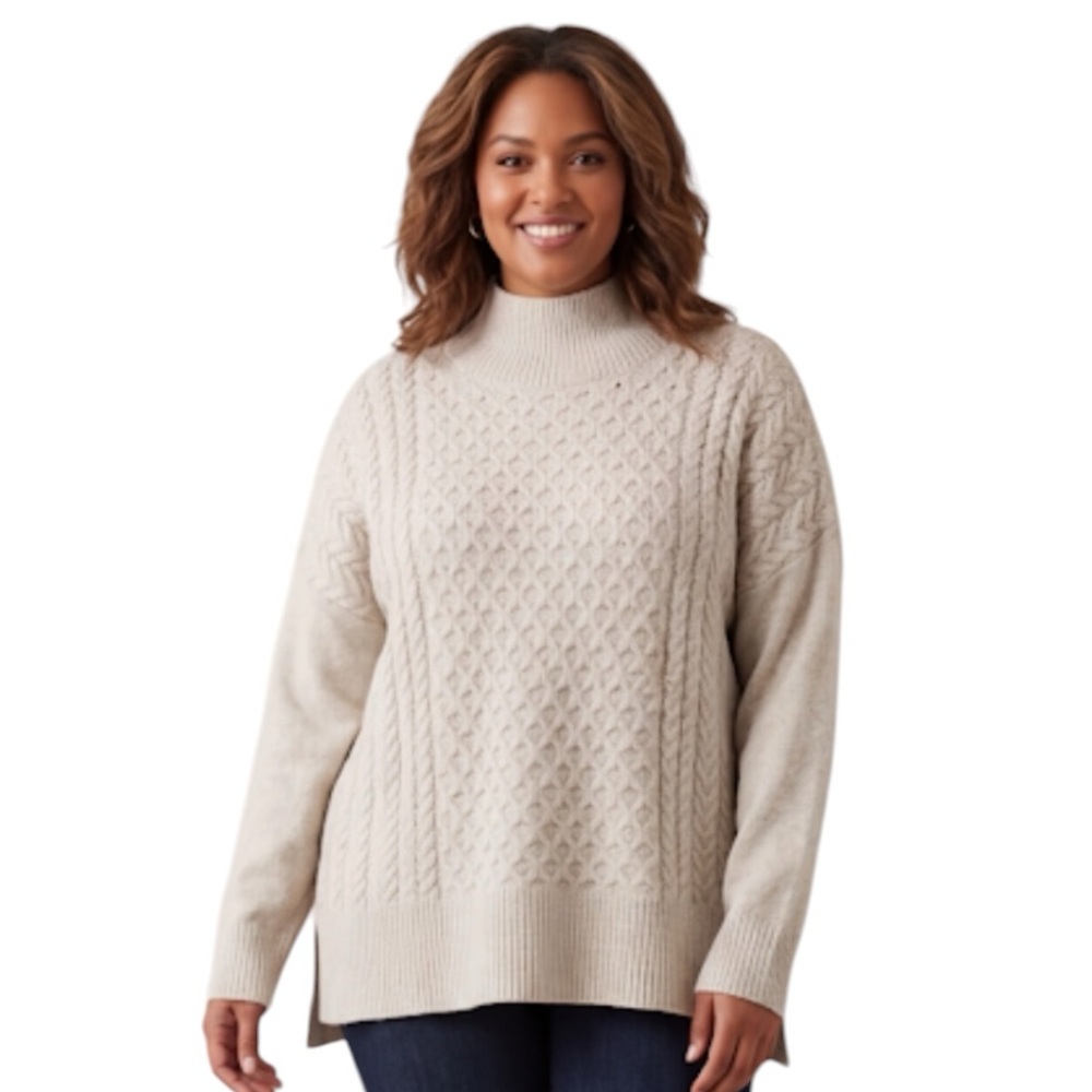 NWT Crown & Ivy Cream Cable Knit Mock Neck Sweater - Oversized Cozy XXL
ZZ